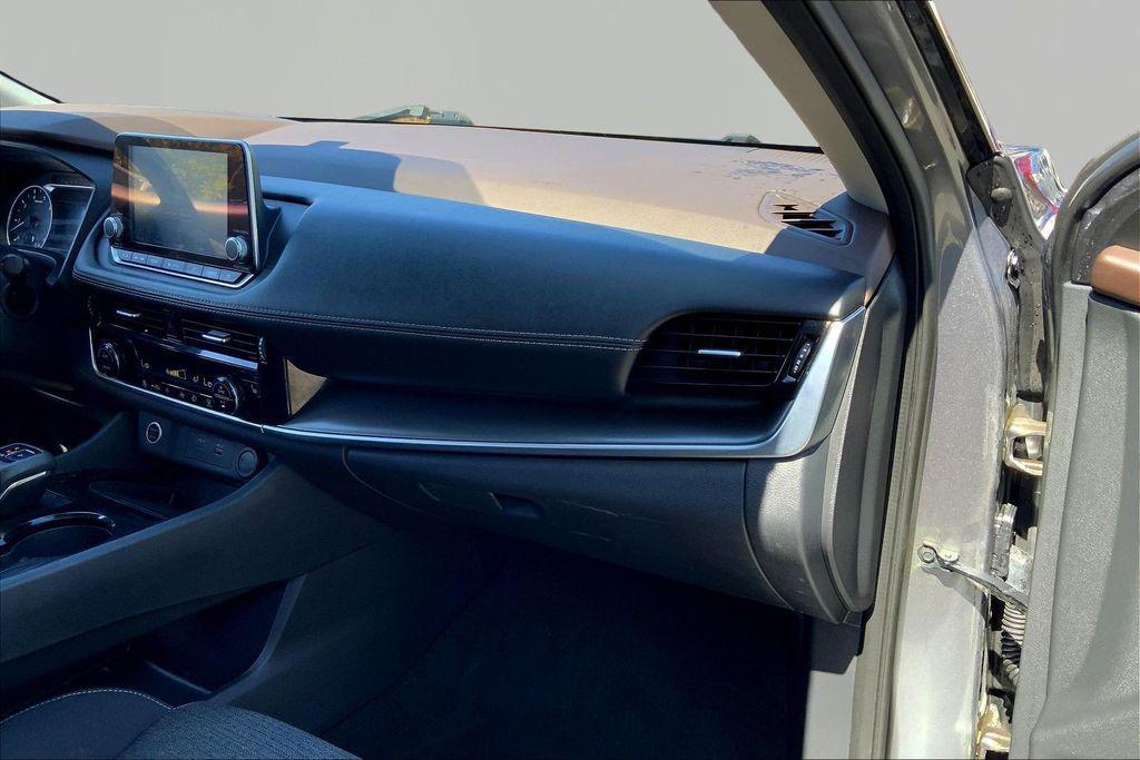 used 2021 Nissan Rogue car, priced at $20,066