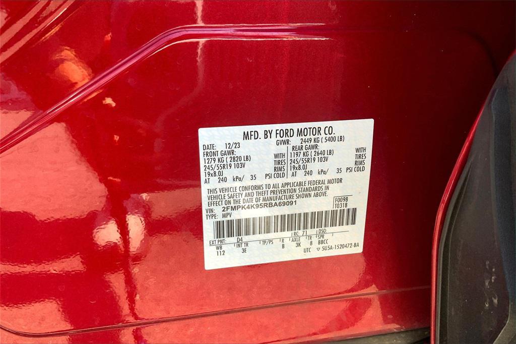2024 RAPID RED TINTED CC Ford Edge