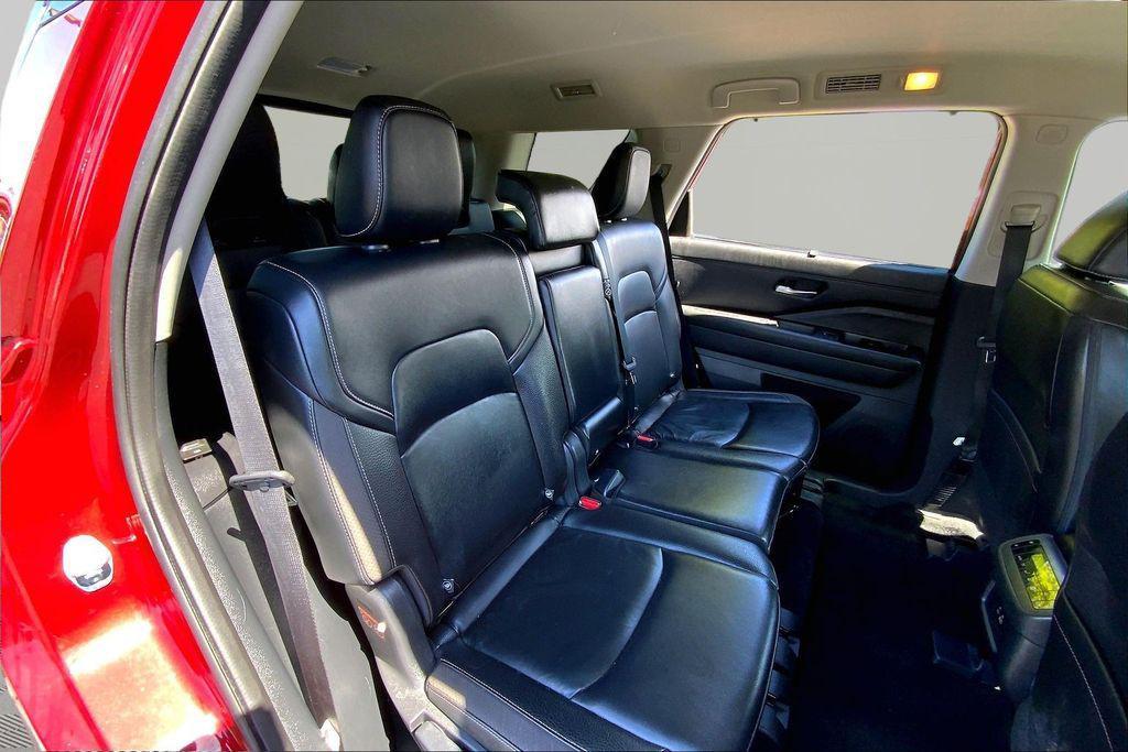used 2023 Nissan Pathfinder car, priced at $34,498