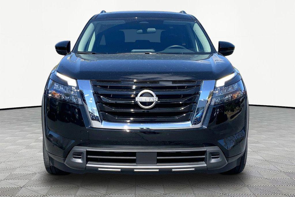 used 2025 Nissan Pathfinder car, priced at $35,850