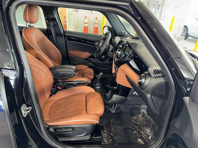 used 2024 MINI Hardtop car, priced at $30,676