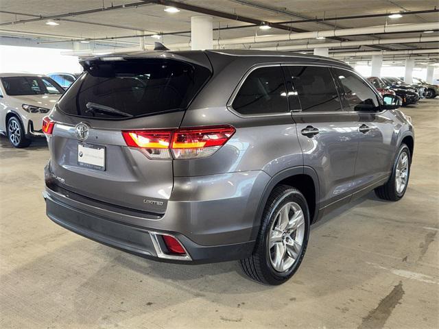 used 2019 Toyota Highlander car, priced at $23,253
