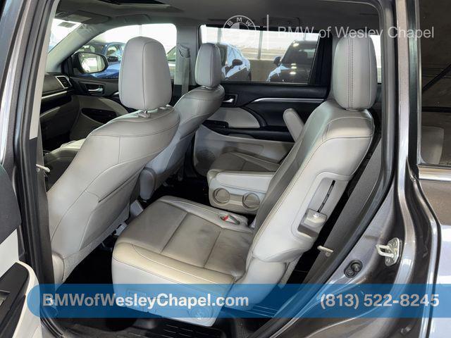 used 2019 Toyota Highlander car, priced at $22,323