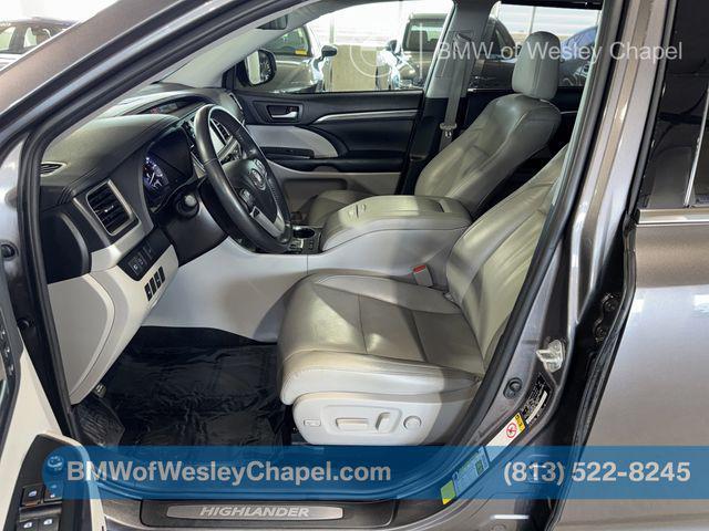 used 2019 Toyota Highlander car, priced at $22,323