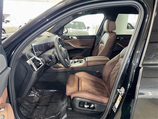 new 2026 BMW X7 car, priced at $97,855