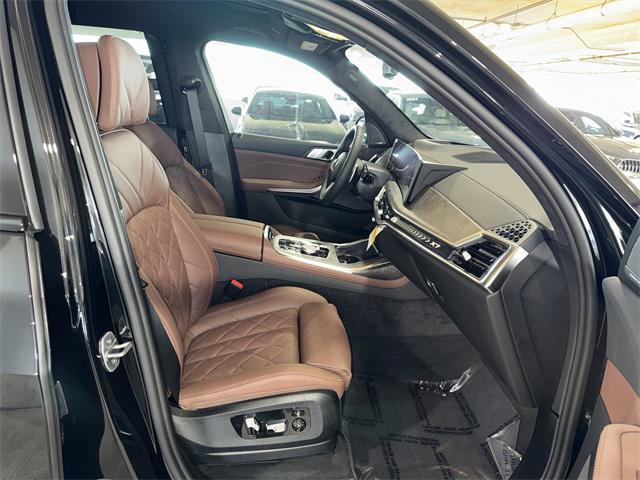 new 2026 BMW X7 car, priced at $97,855