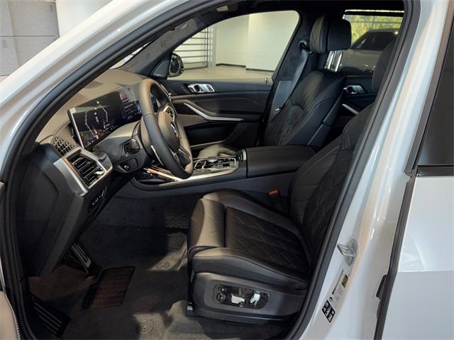 new 2026 BMW X7 car, priced at $98,285