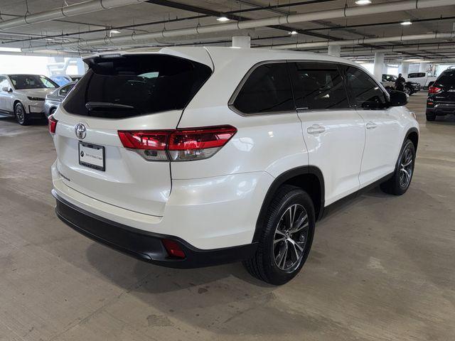 used 2019 Toyota Highlander car, priced at $21,836