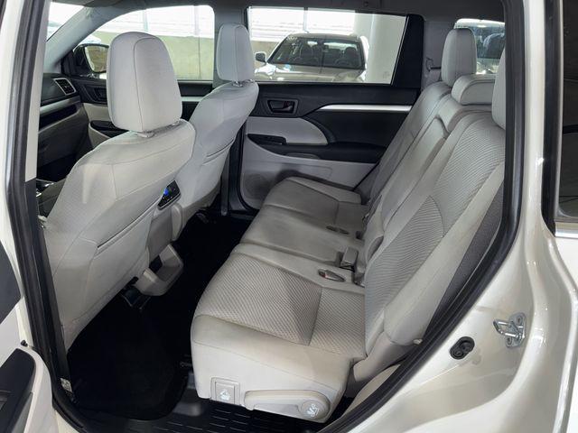used 2019 Toyota Highlander car, priced at $21,836