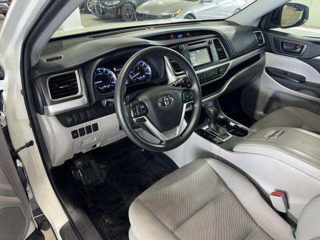 used 2019 Toyota Highlander car, priced at $21,836