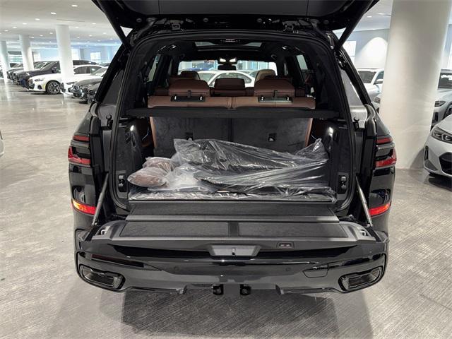 new 2026 BMW X7 car, priced at $102,405