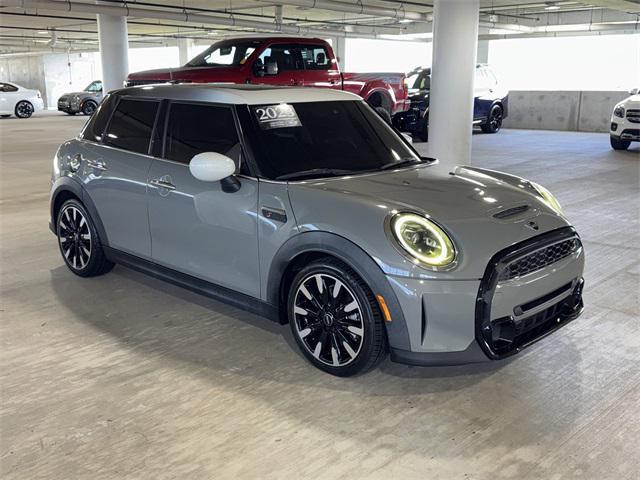 used 2023 MINI Hardtop car, priced at $22,300