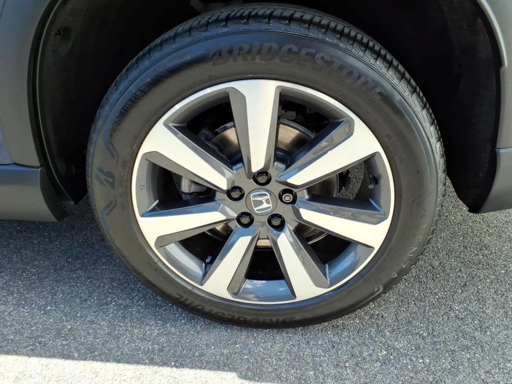 used 2023 Honda Pilot car, priced at $42,498