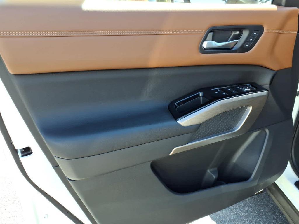 used 2023 Nissan Pathfinder car, priced at $38,478