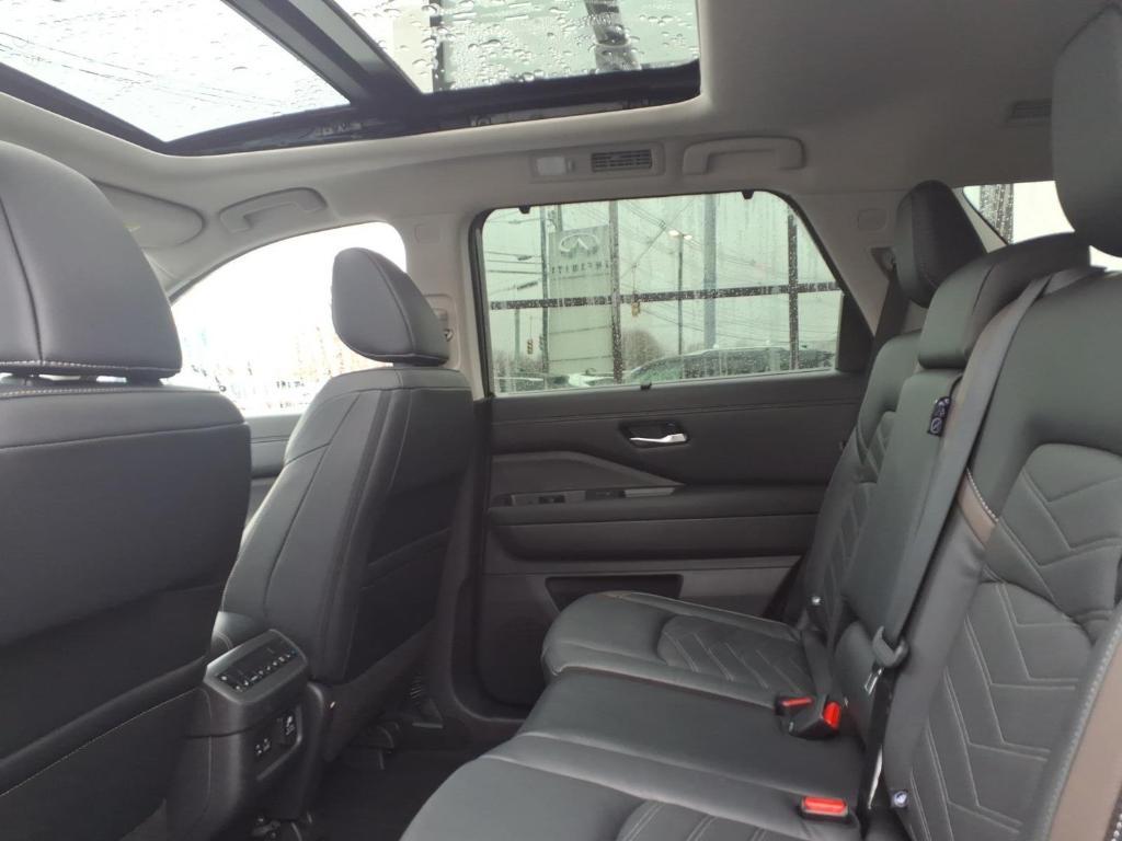 used 2023 Nissan Pathfinder car, priced at $37,988