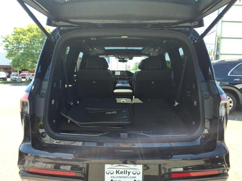 used 2025 INFINITI QX80 car, priced at $88,698
