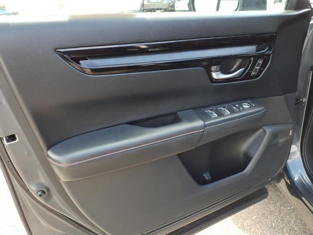 used 2023 Honda CR-V Hybrid car, priced at $34,378