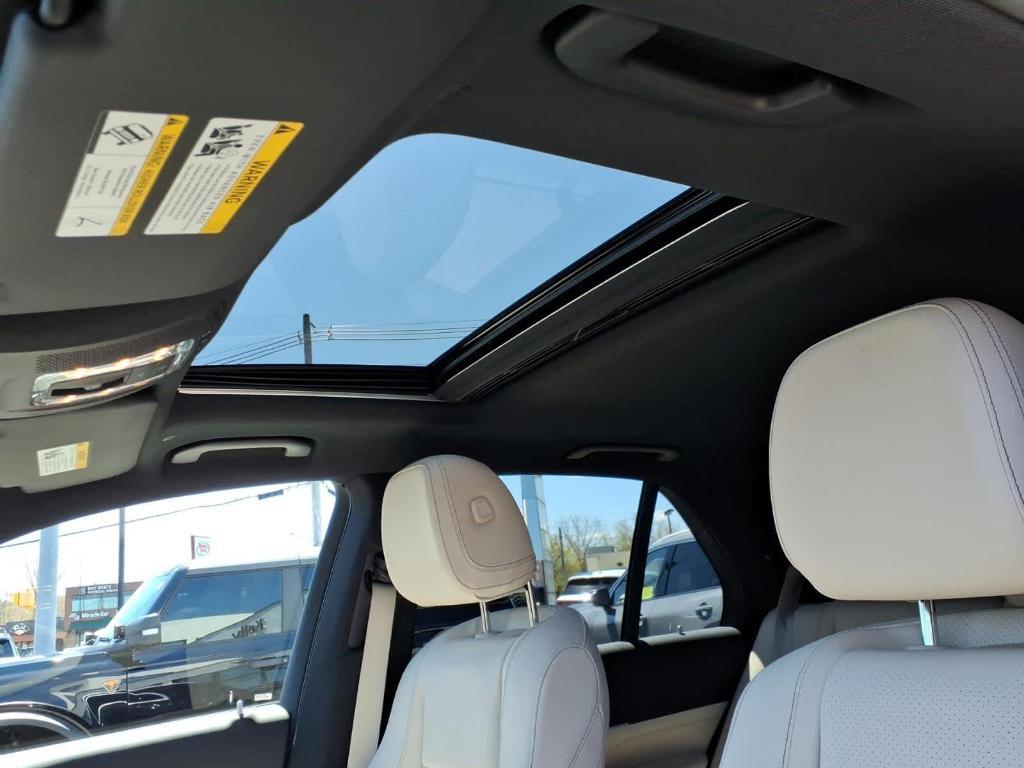 used 2023 Mercedes-Benz GLE 350 car, priced at $48,998