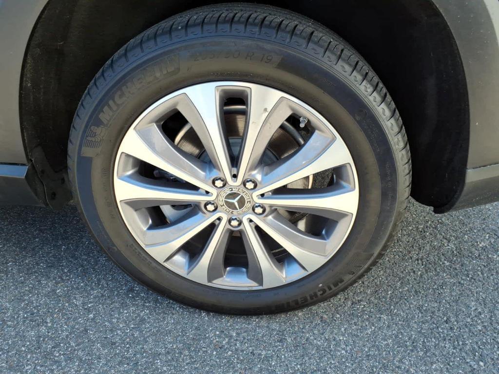 used 2023 Mercedes-Benz GLE 350 car, priced at $48,998