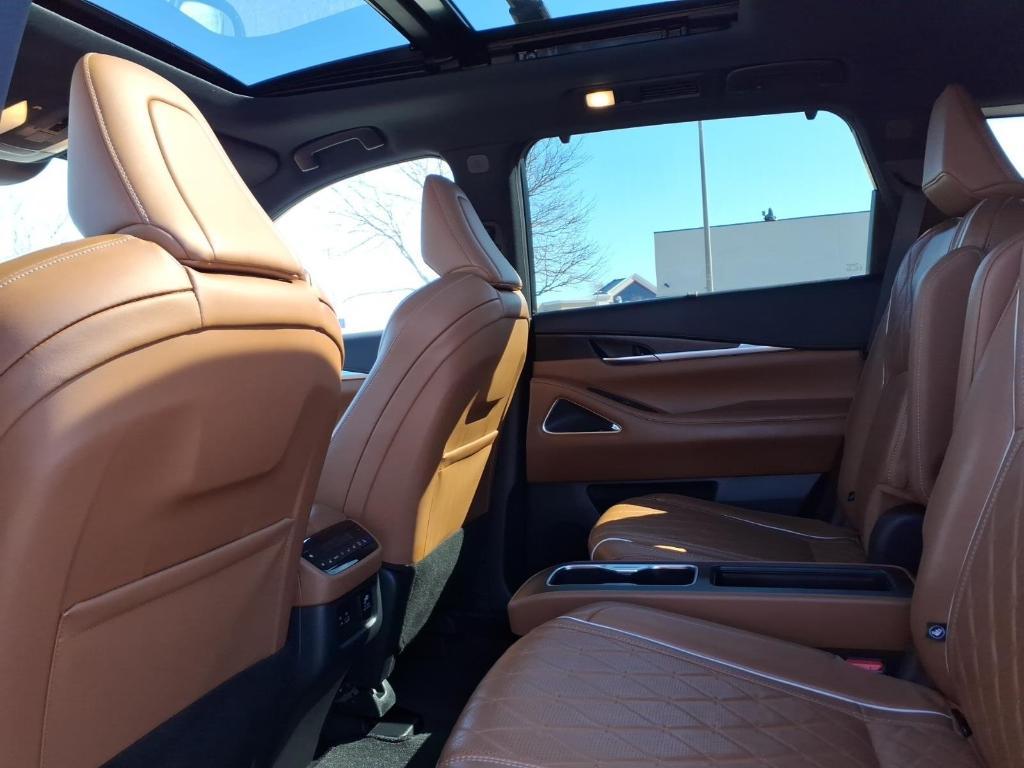 used 2024 INFINITI QX60 car, priced at $54,995