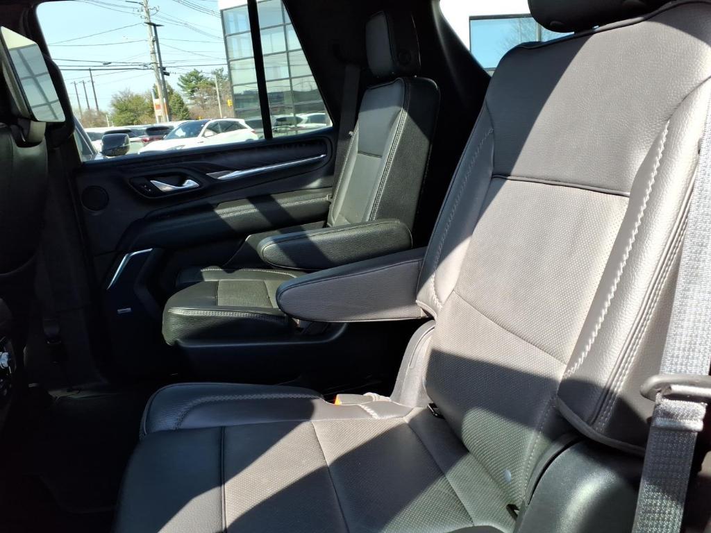 used 2023 GMC Yukon car, priced at $49,543