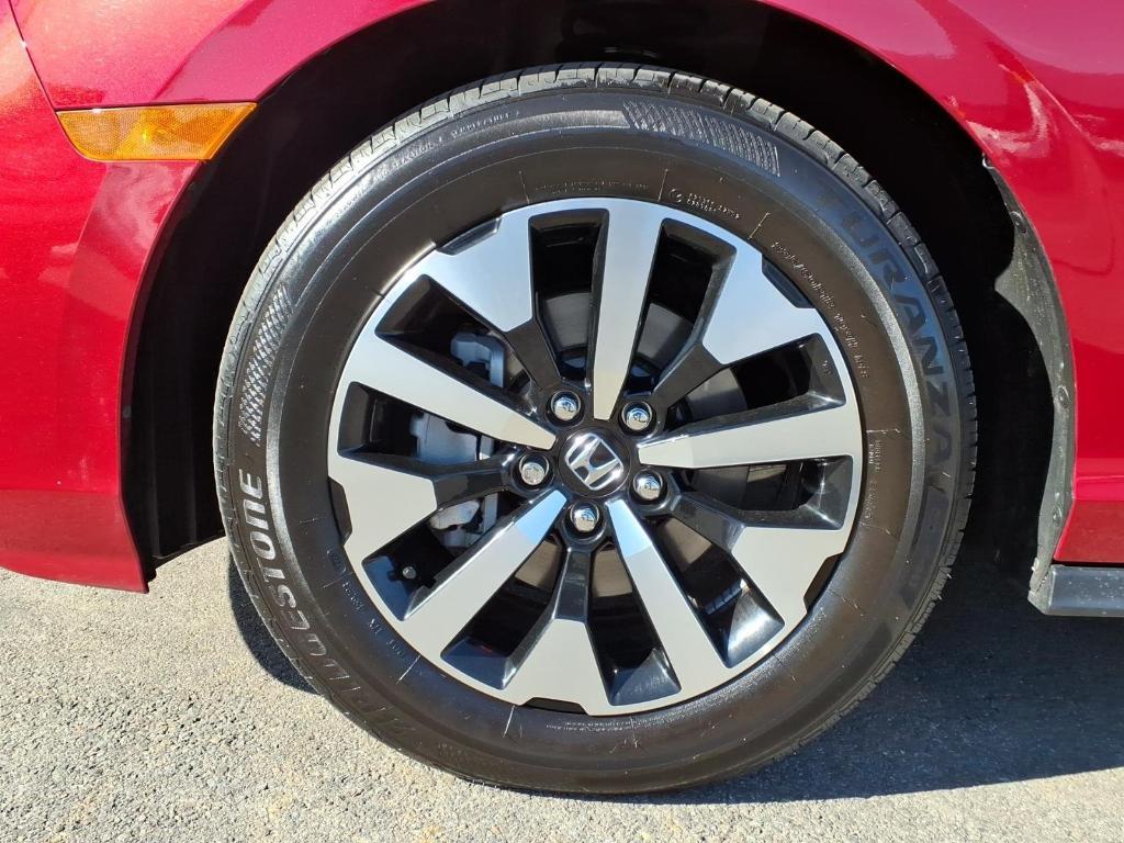 used 2025 Honda Odyssey car, priced at $36,374