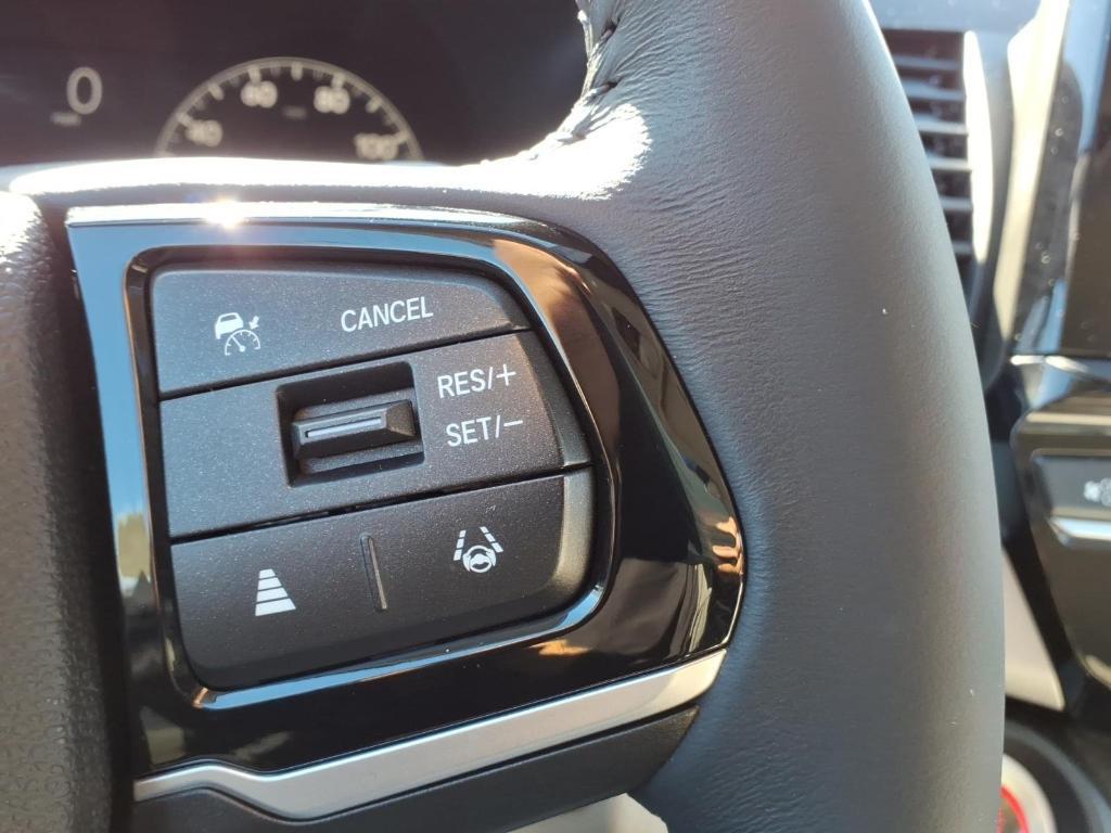 used 2025 Honda Odyssey car, priced at $36,374