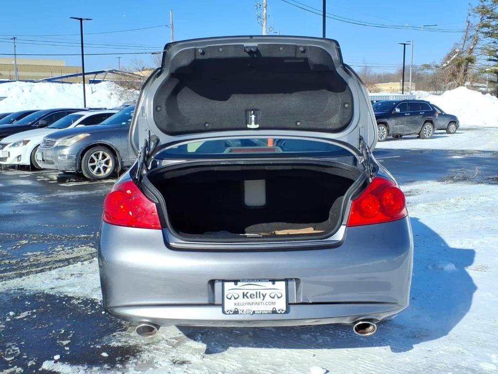 used 2015 INFINITI Q40 car, priced at $15,995