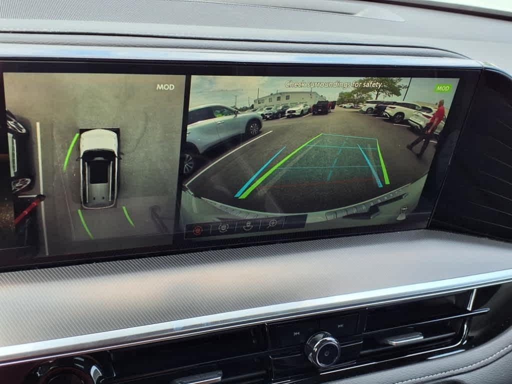 new 2025 INFINITI QX80 car, priced at $96,100