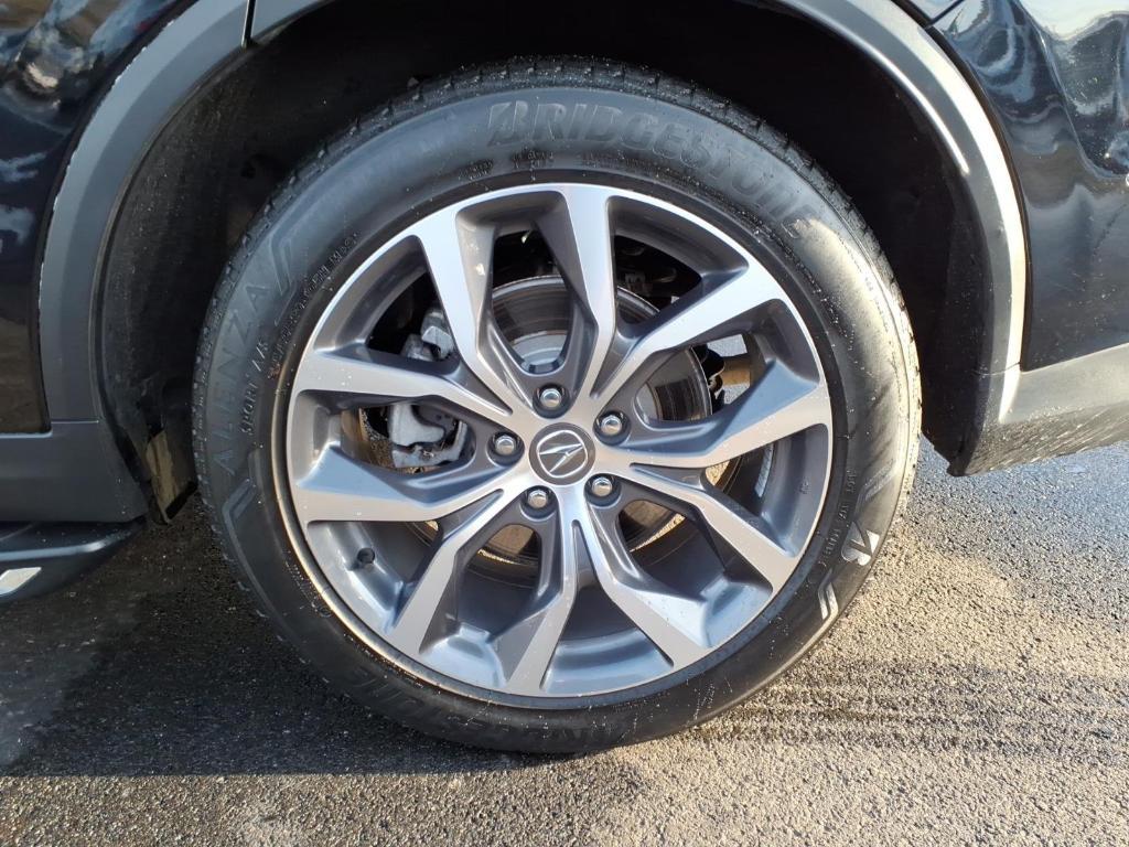 used 2023 Acura MDX car, priced at $41,997