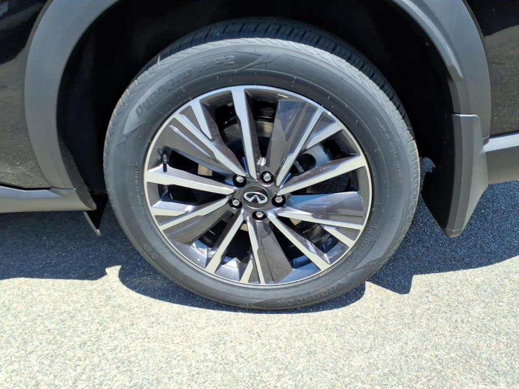 new 2027 INFINITI QX60 car, priced at $60,964