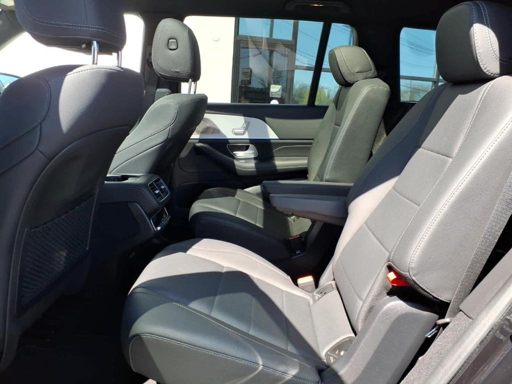 used 2025 Mercedes-Benz GLS 450 car, priced at $67,578