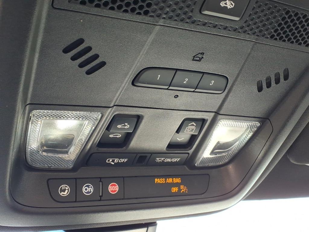 used 2023 Cadillac XT6 car, priced at $35,877