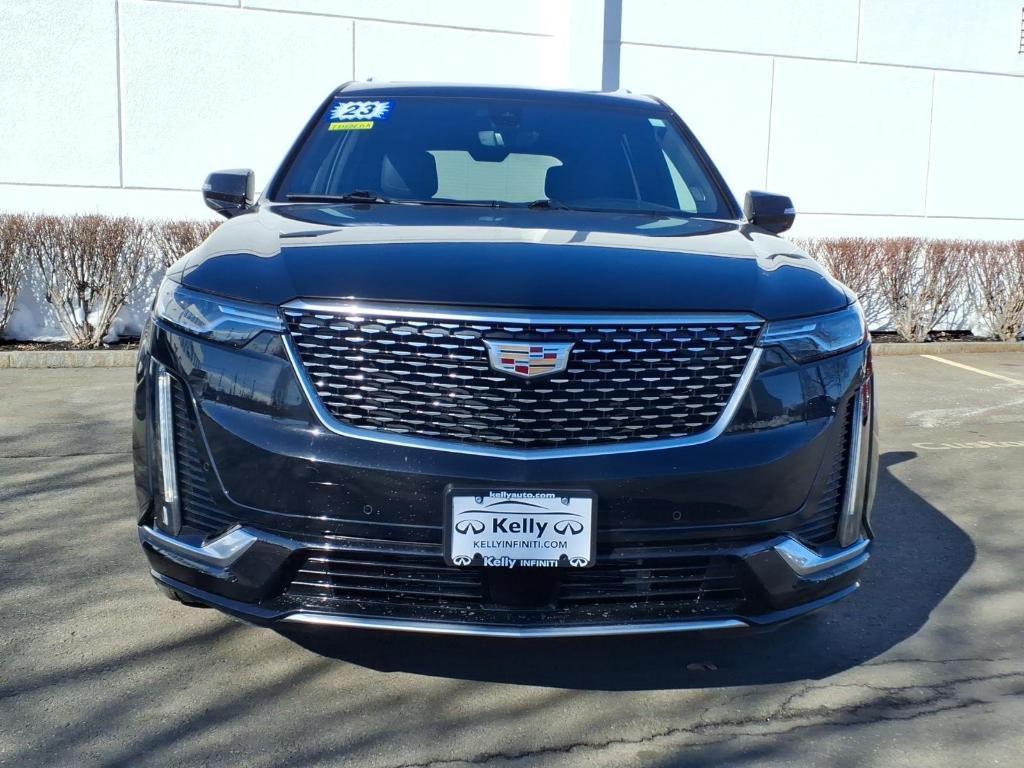 used 2023 Cadillac XT6 car, priced at $35,877