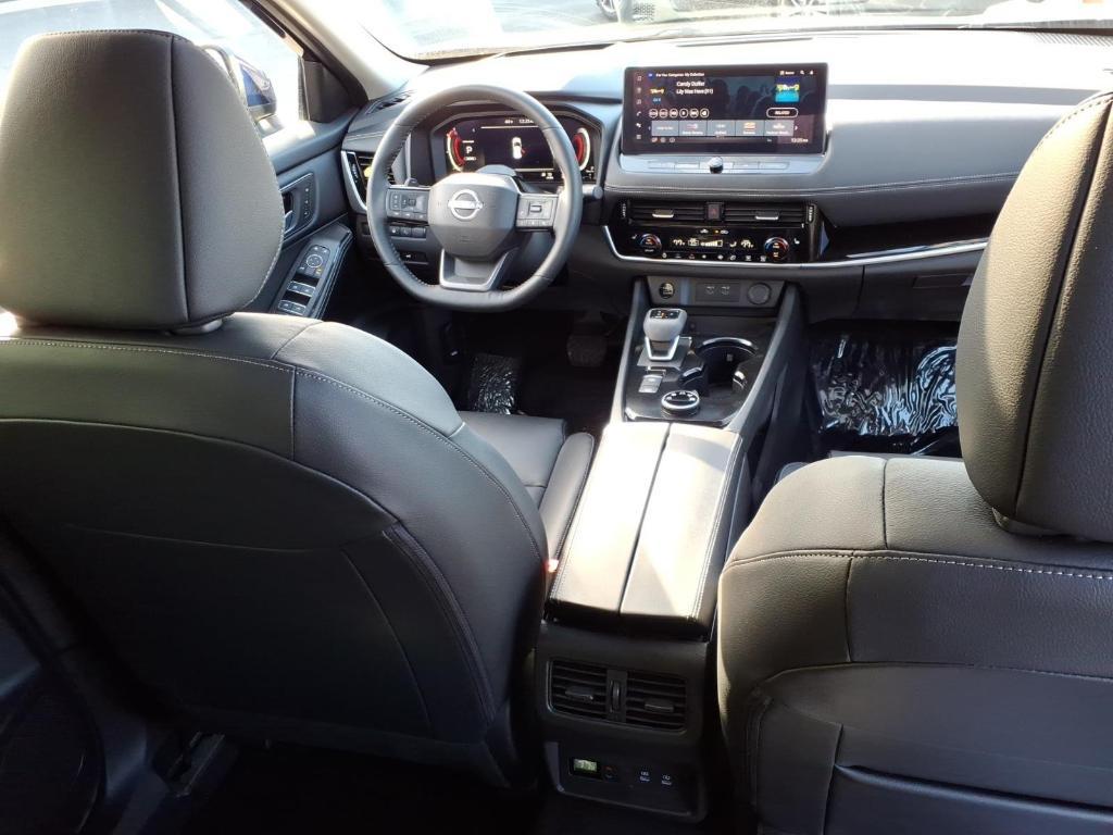 used 2025 Nissan Rogue car, priced at $29,997