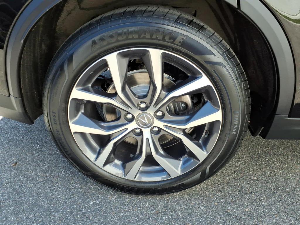 used 2023 Acura MDX car, priced at $43,622