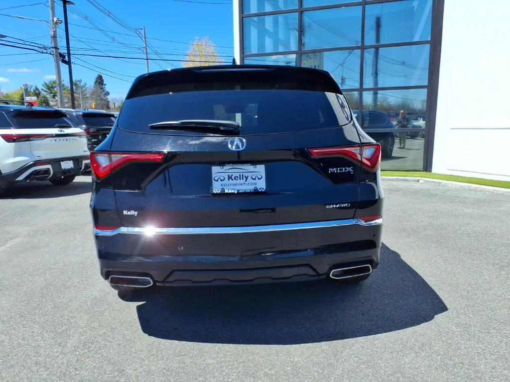 used 2023 Acura MDX car, priced at $43,622