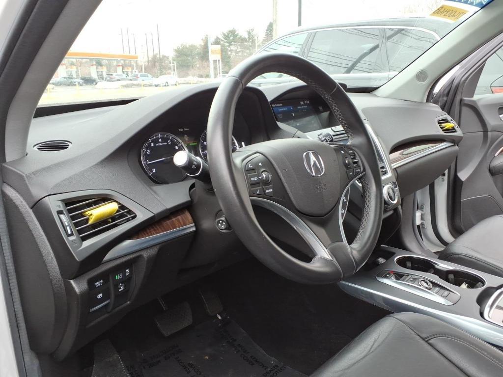 used 2020 Acura MDX car, priced at $26,898