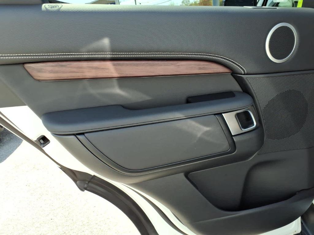 used 2024 Land Rover Discovery car, priced at $43,748