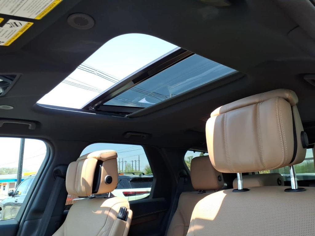used 2024 Land Rover Discovery car, priced at $43,748