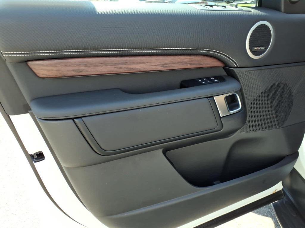 used 2024 Land Rover Discovery car, priced at $43,748