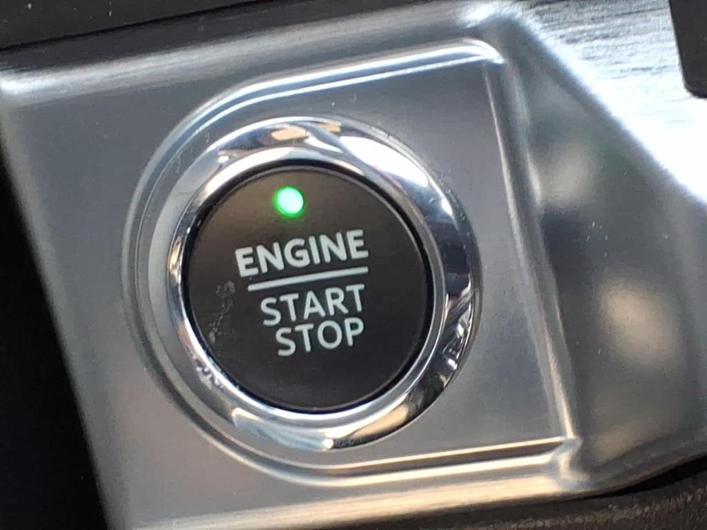 used 2022 Ford F-150 car, priced at $38,457