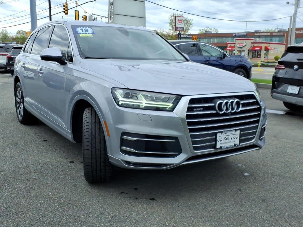 used 2019 Audi Q7 car, priced at $19,592