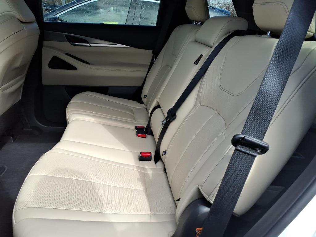 used 2023 INFINITI QX60 car, priced at $39,786