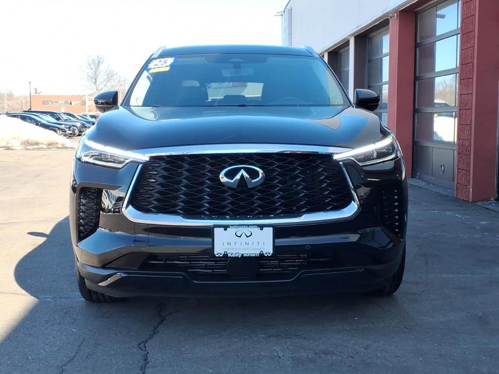 used 2025 INFINITI QX60 car, priced at $43,587