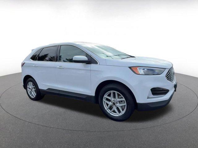 used 2024 Ford Edge car, priced at $21,428