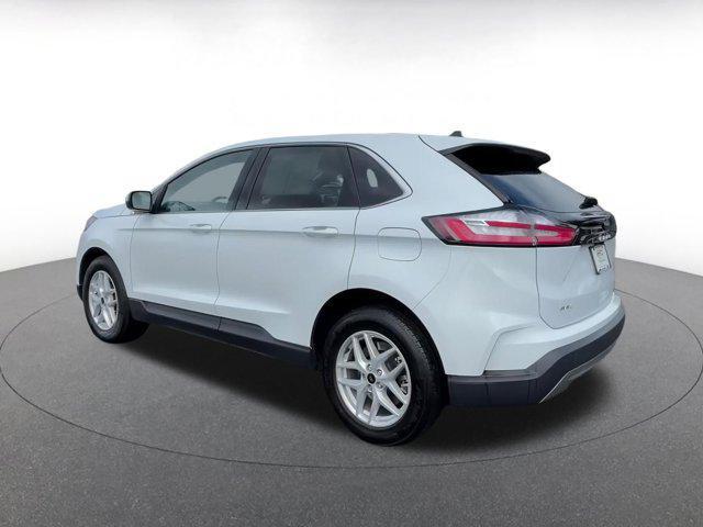 used 2024 Ford Edge car, priced at $21,428
