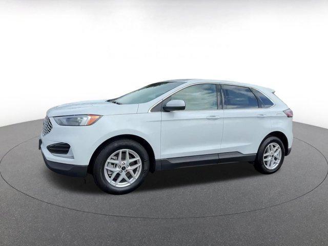 used 2024 Ford Edge car, priced at $21,428