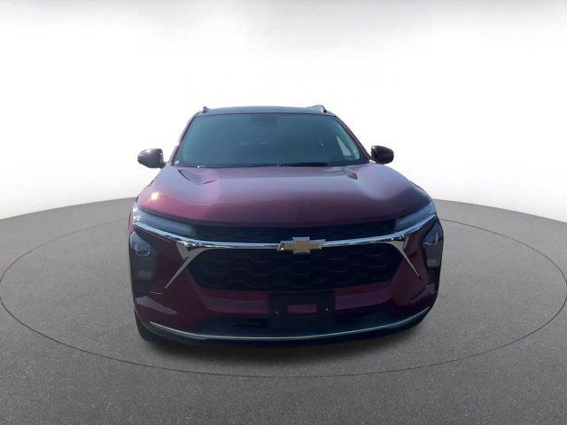 used 2024 Chevrolet Trax car, priced at $17,825