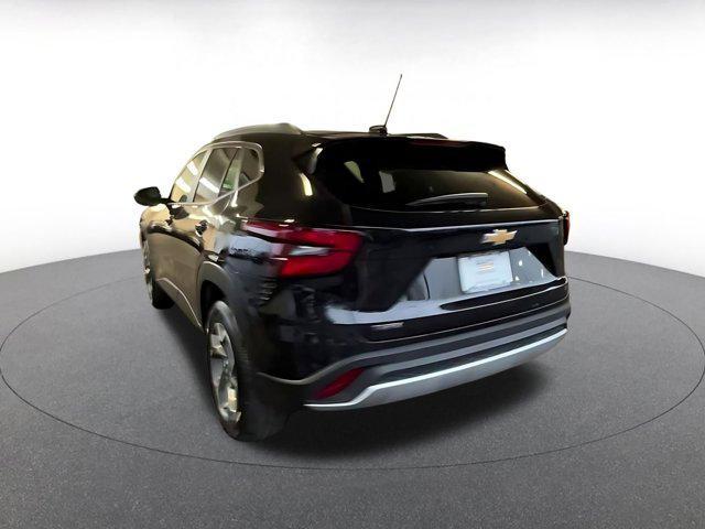 used 2025 Chevrolet Trax car, priced at $19,908
